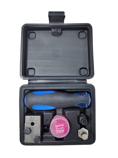 Пресс для развальцовки тормозных магистралей