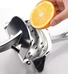 Ręczna wyciskarka do owoców Bass Polska.