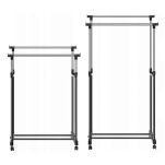 Stojący wieszak na ubrania.