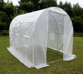 Szklarnia foliowa do uprawy roślin Bass Polska.