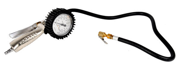 Pistolet do pompowania kół z manometrem 12bar