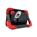 Lampa do warsztatu Bass Polska.