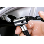 Przenośny kompresor do pompowania opon.